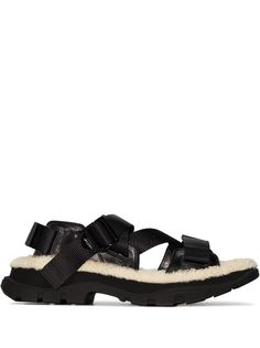 Alexander McQueen сандалии Tread с мехом