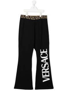 Versace Kids расклешенные спортивные брюки с узором Greca