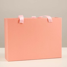 Коробка подарочная темно розовая, 27х20х8,8 NO Brand