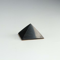 Пирамида из шунгита, в авто с двухстор.скотчем, полированная, 4 см NO Brand