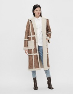 Длинное пальто бежевого цвета с отделкой швов из искусственного меха Object-Коричневый цвет