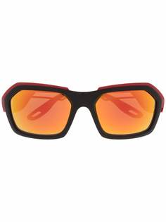 Ray-Ban солнцезащитные очки из коллаборации с Ferrari