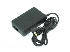 Блок питания Vbparts для PlayStation Portable 5V 2000mAh 010732