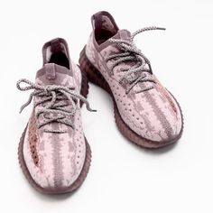 Розовые текстильные кроссовки Torsion field