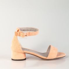 Персиковые босоножки из искусственного велюра Calipso