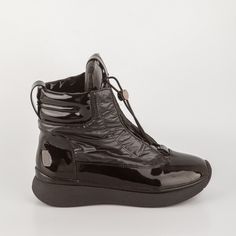 Черные лаковые ботинки Calipso