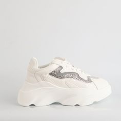 Белые кроссовки из эко-кожи Calipso