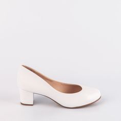 Белые туфли из эко-кожи Beira rio