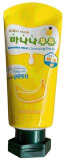 Пенка для умывания Welcos Kwailnara Banana Milk Cleansing Foam