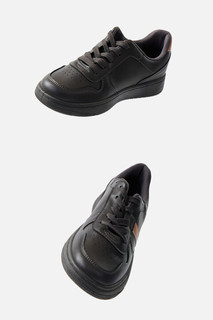 Кроссовки женские Befree