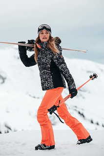 Женская Сноубордическая Куртка Roxy Snowstorm True Black Izi