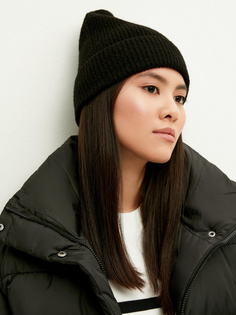 Шапка с шерстью Zarina