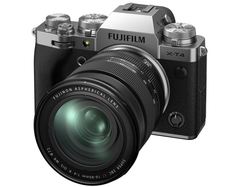 Цифровой фотоаппарат FujiFilm X-T4 Kit XF16-80mm F4 R OIS WR Silver