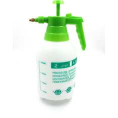 Помповый опрыскиватель Следопыт