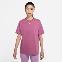 Женская футболка Nike Sportswear Essentials Tee
