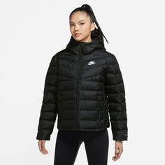 Женская куртка Nike Sportswear Therma-FIT Repel Windrunner Jacket