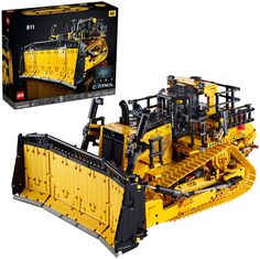 Конструктор LEGO Technic "Бульдозер Cat® D11 на пульте управления" 42131