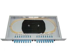 Кросс оптический стоечный Vimcom СКРУ-1U19-A16-SC 1U 19" 16 портов SC, со сплайс-пластиной (без пигтейлов и проходных адаптеров)