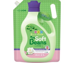 Бытовая химия CJ Lion Кондиционер для белья Soft Beans на основе экстракта зеленого гороха 2 л
