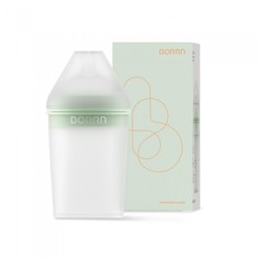 Бутылочки Бутылочка Borrn (U.K.) LTD для кормления со средним потоком Baby Feeding Bottle 240 мл