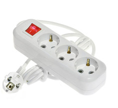 Батарейки, удлинители и переходники Lux Сетевой удлинитель У3-ЕВК-05 с выключателем 3 розетки с з/к 250В 16А 5 м