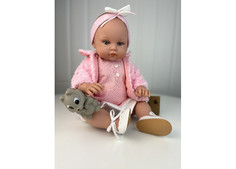 Куклы и одежда для кукол Lamagik S.L. Пупс Алисия в розовой кофте и белой повязке 42 см