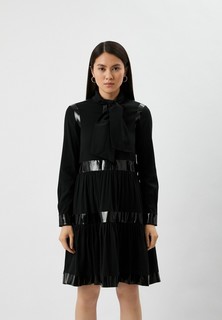 Платье Moschino 