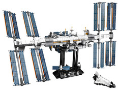 Конструктор Lego Ideas Международная Космическая Станция (864 детали)