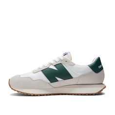 Подростковые кроссовки New Balance
