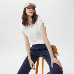 Женская футболка Lacoste Slim Fit с v-образным вырезом