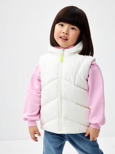 Стеганый жилет с капюшоном для девочек (белый, 110) Sela