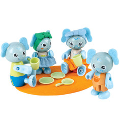 Игровые наборы Hape Игрушки фигурки животных Семья слонов (4 предмета)