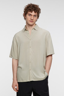 верхняя сорочка мужская Рубашка прямая вискозная с коротким рукавом Befree