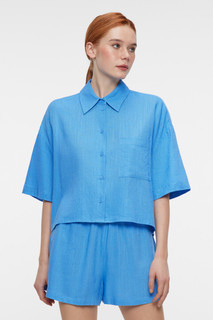 Блузка-рубашка oversize льняная укороченная с карманом Befree