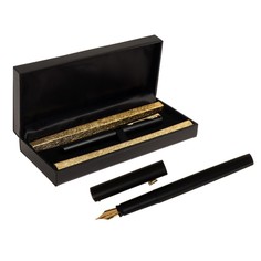 Ручка подарочная перьевая в кожзам футляре, корпус черный с золотом Calligrata