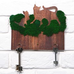 Ключница настенная со мхом Семейные традиции