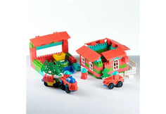 Конструкторы Конструктор Toy Mix в пластмассовом контейнере 200 деталей BTG-024