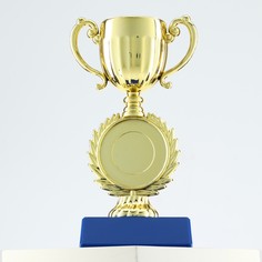 Кубок 057, наградная фигура, золото, подставка пластик, 14 х 6,5 х 6,3 см. Командор