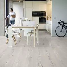 Ламинат «Дуб Комо» водостойкость 72 часа 33 класс толщина 8 мм с фаской 1.596 м² Sens BY Quick Step