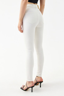 брюки джинсовые женские Джинсы skinny белые с высокой посадкой Befree