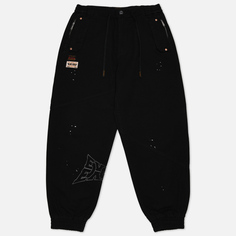 Мужские брюки Evisu Multi Evisu Print & Embroidered Stained Jogger, цвет чёрный