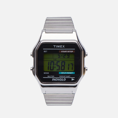Наручные часы Timex Classic Digital T78587, цвет серебряный