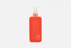 Гель для душа с церамидами и ароматом ириса Masil