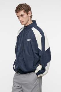 куртка мужская Куртка-олимпийка на молнии с геометрическим принтом Befree