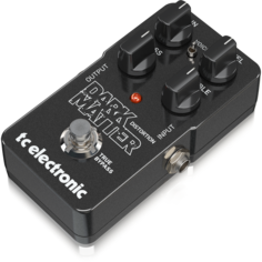 Процессоры эффектов и педали для гитары TC ELECTRONIC Dark Matter Distortion
