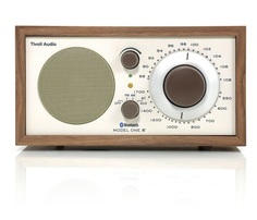 Аналоговые Радиоприемники Tivoli Audio Model One BT Classic Walnut