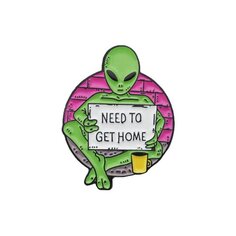 Металлический значок Krumpy Socks Get Home