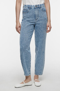 брюки джинсовые женские Джинсы moms укороченные с высокой посадкой Befree