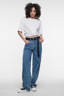 брюки джинсовые женские Джинсы-бойфренды свободные на низкой посадке с ремнем Befree