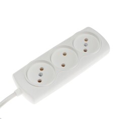 Удлинитель luazon lighting eco, 3 розетки, 1.5 м, 10 а, 2200 вт,пвс 2х0.75 мм2,без з/к,белый